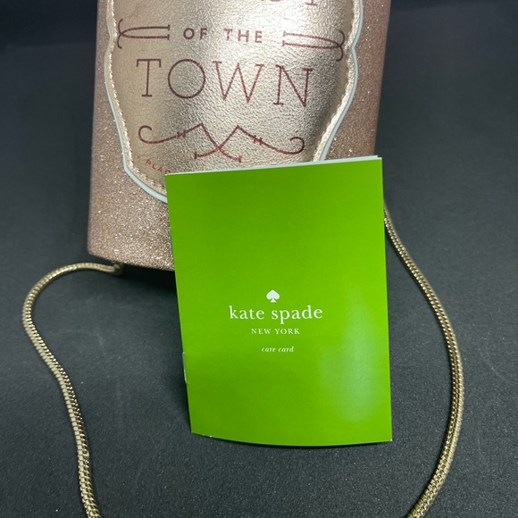 Kate Spade New York Limited Edition top zip Champagne Bottle Clutch. - Picture 9 of 13